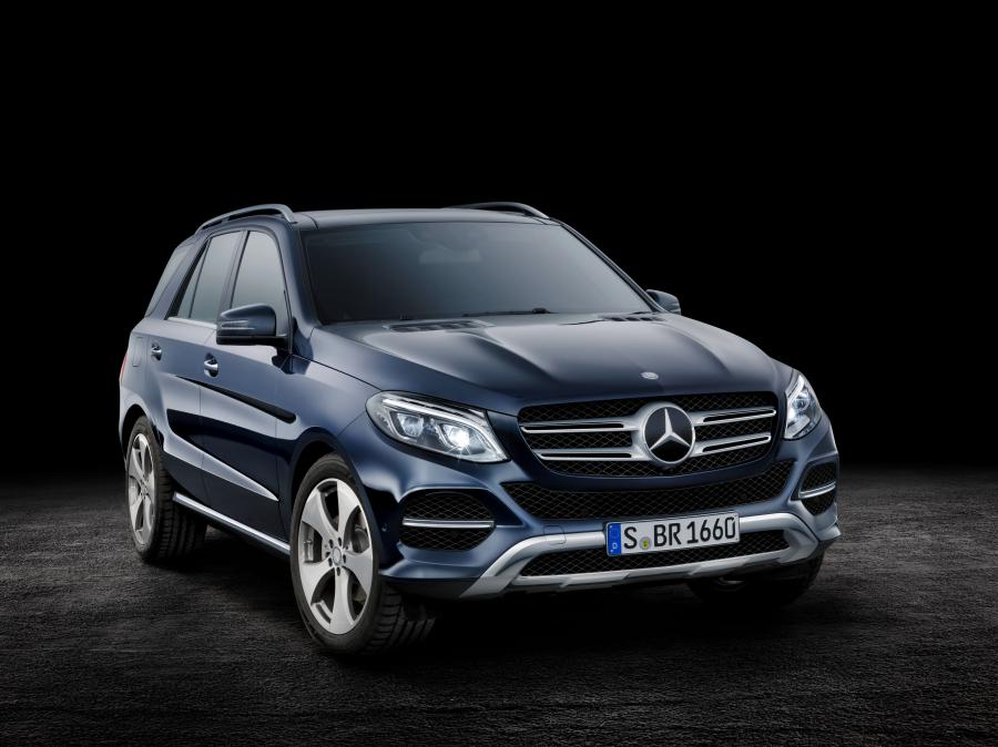  Mercedes-Benz GLE250d 4Matic 2015 года  (фото 11 из 34)